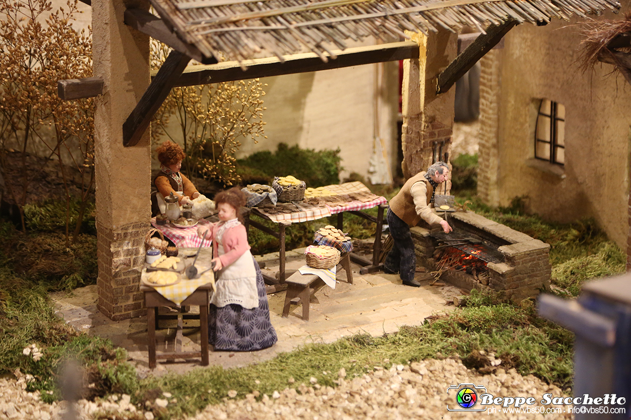 VBS_7431 - Abbazia di Vezzolano - Presepe artistico di Anna Rosa Nicola.jpg